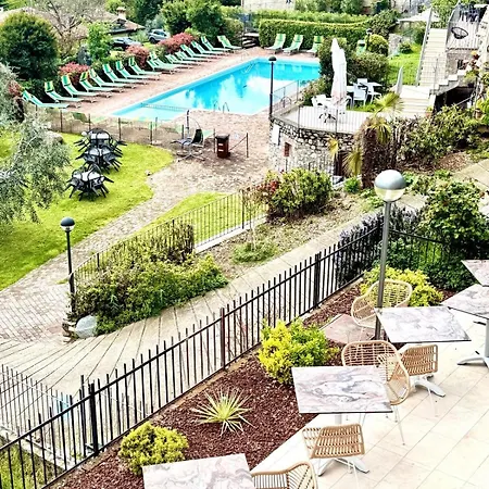 Miomio 4*