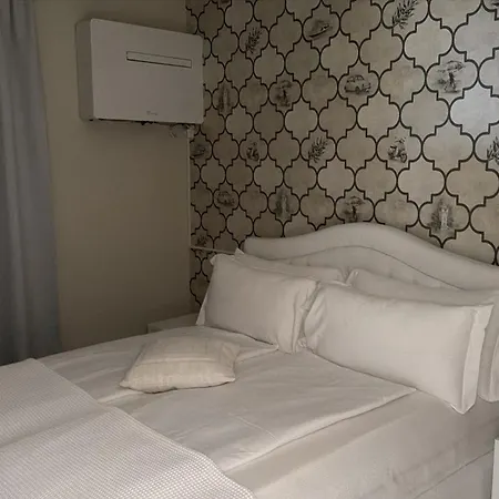 Miomio Hotel
